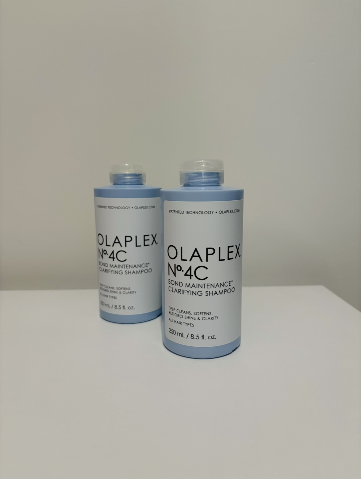 Olaplex N4  Shampoo Clarificante Reparador