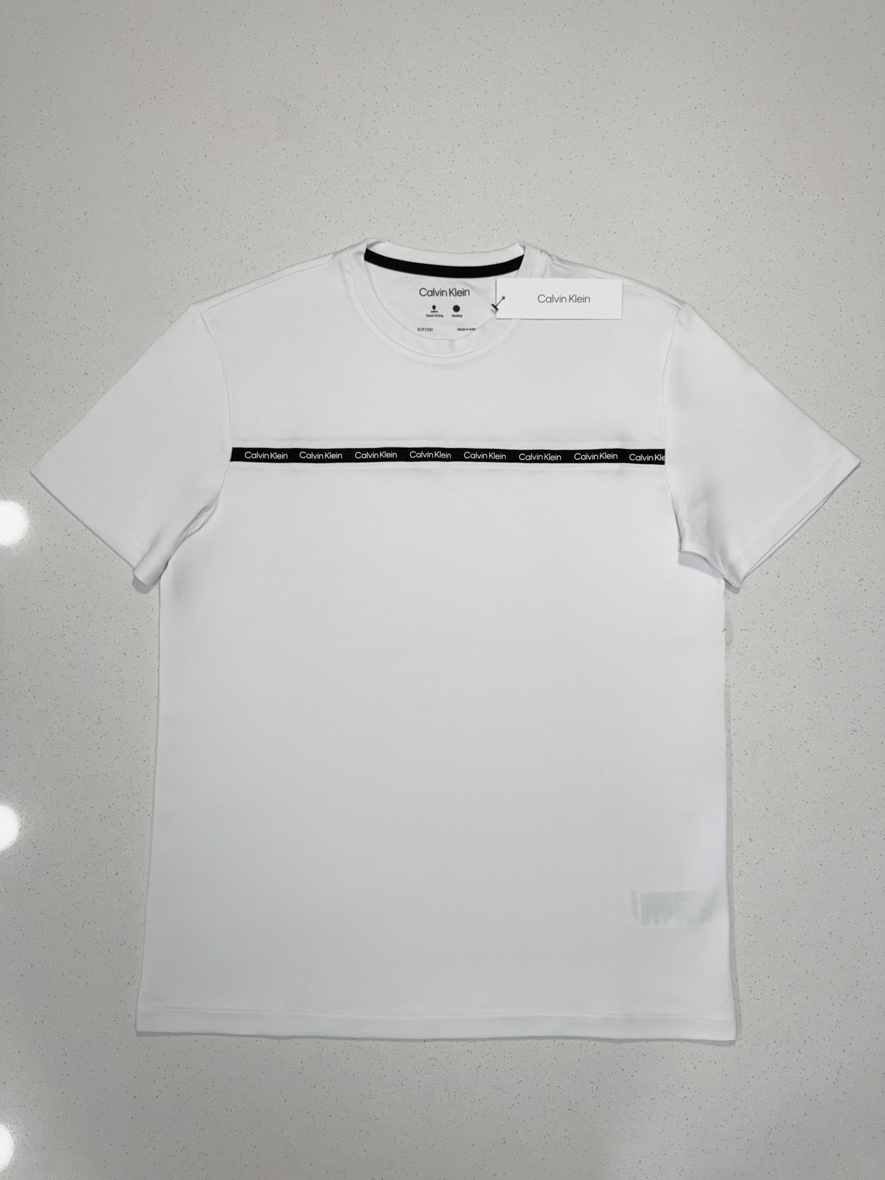 Remera  Calvin Klein 